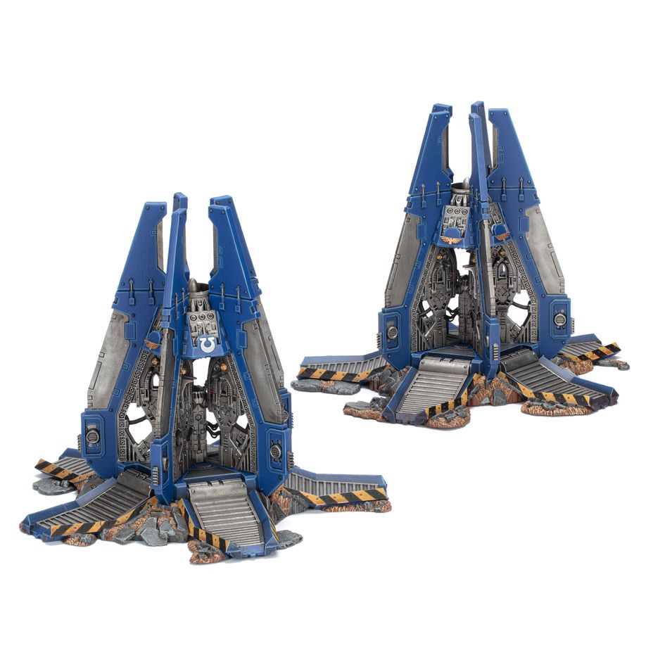 Space Marines Drop Pods