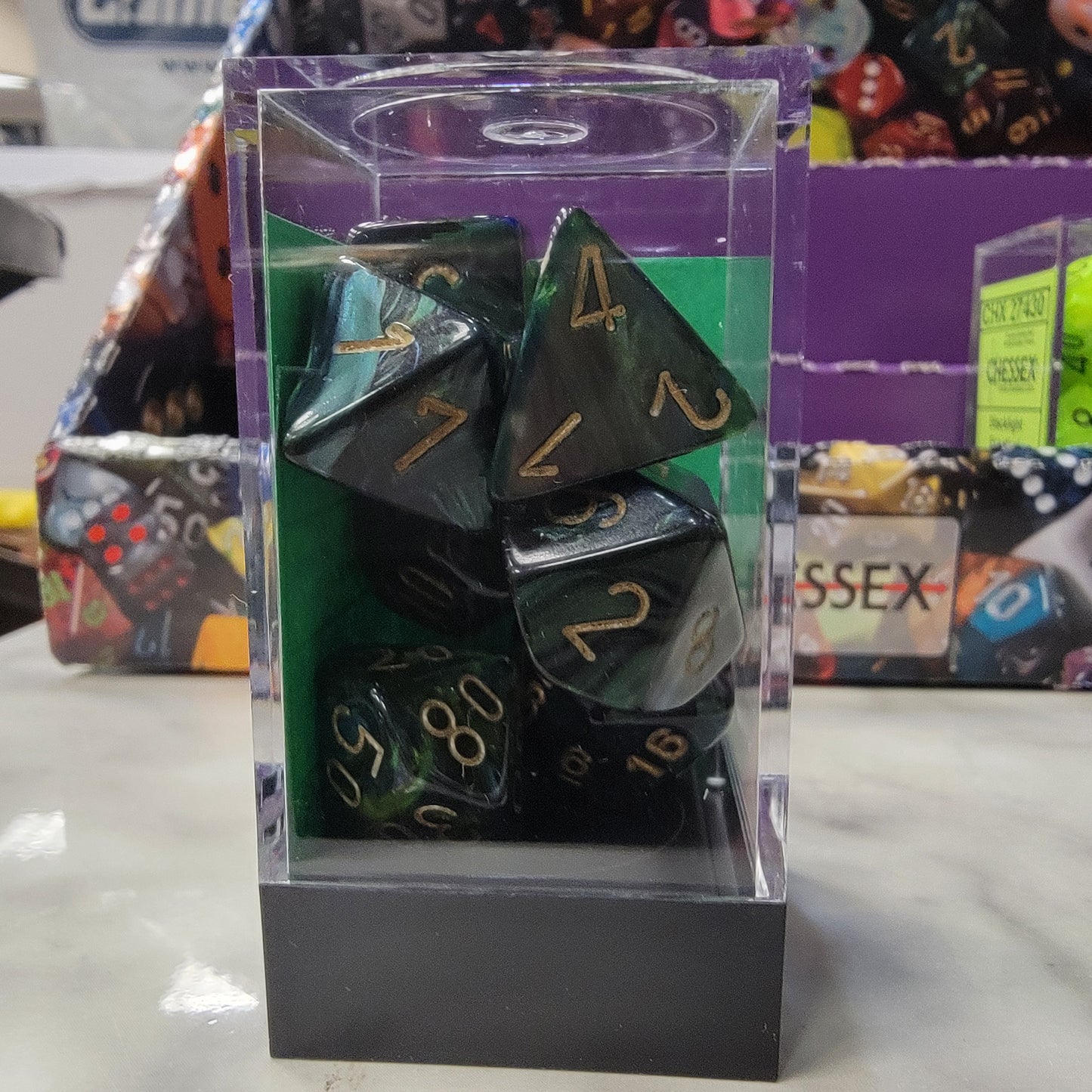 CHESSEX Scarab Jade/Gold 7 Die Set