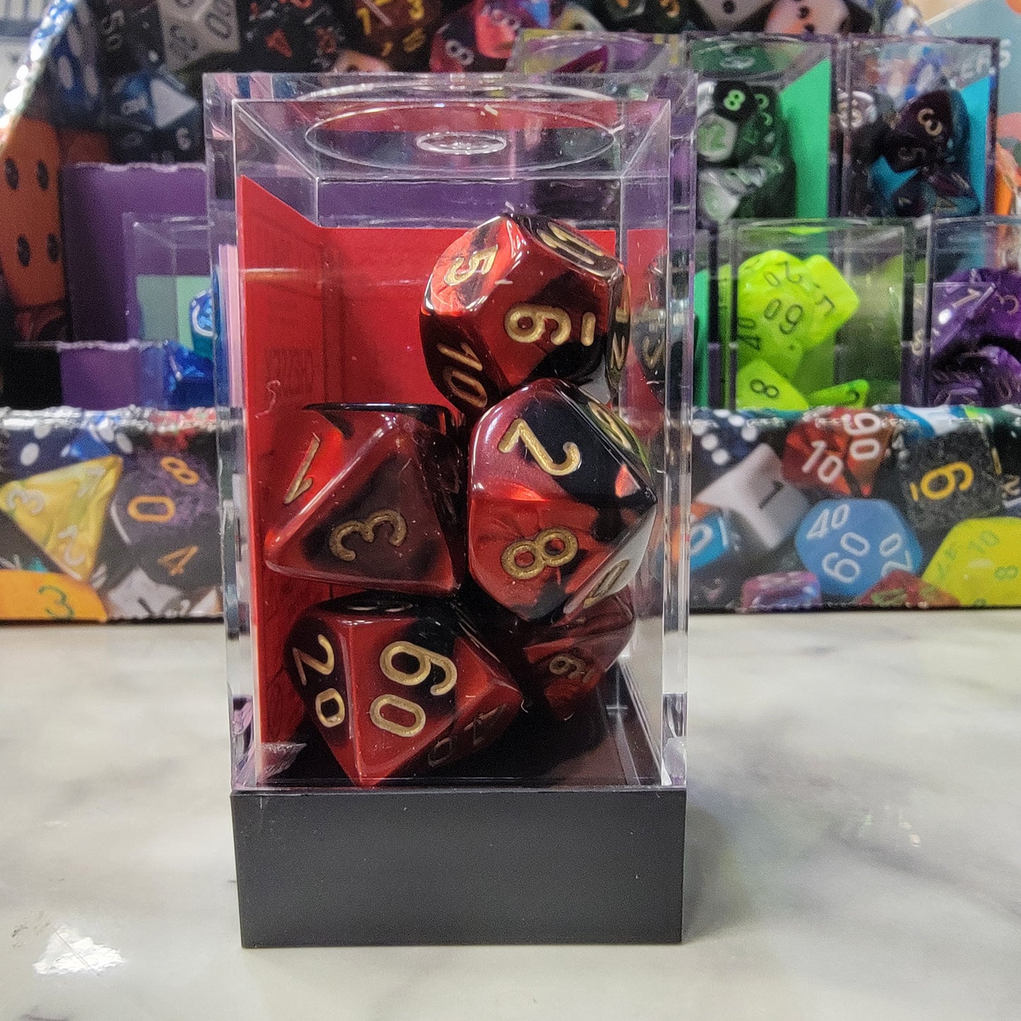 CHX 26433 Gemini Black-Red Gold Polyhedral 7-Die Set